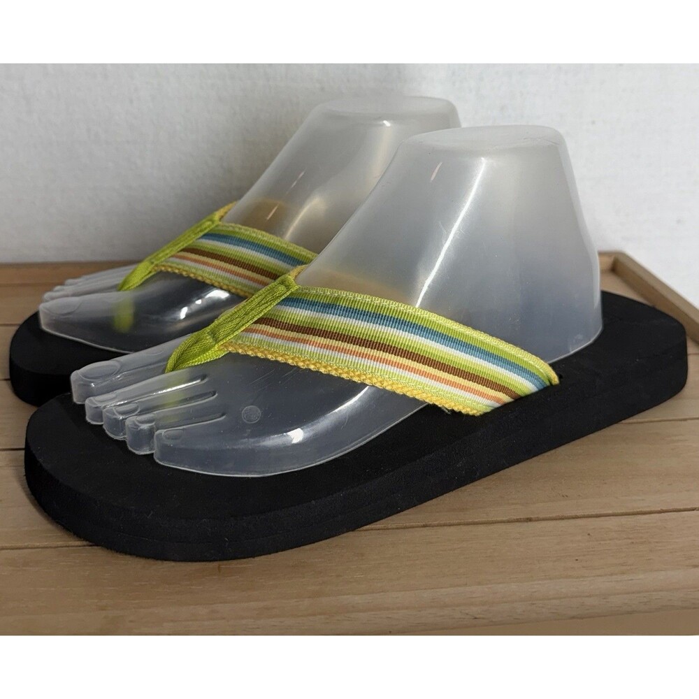 Relativity Retro Flip Flop Sandals Women’s 9-10 Large Striped Comfort Beach